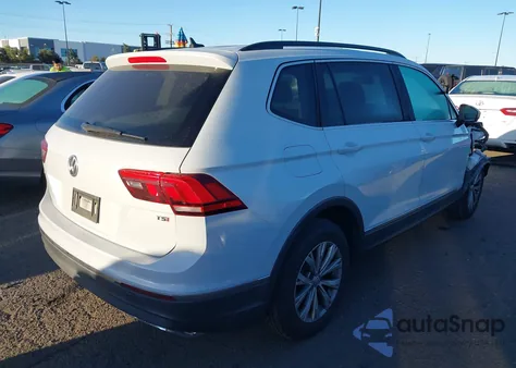 2018 Volkswagen Tiguan 2.0T Se/2.0T Sel z USA, uszkodzony, nr VIN 3VV3B7AX7JM001836
